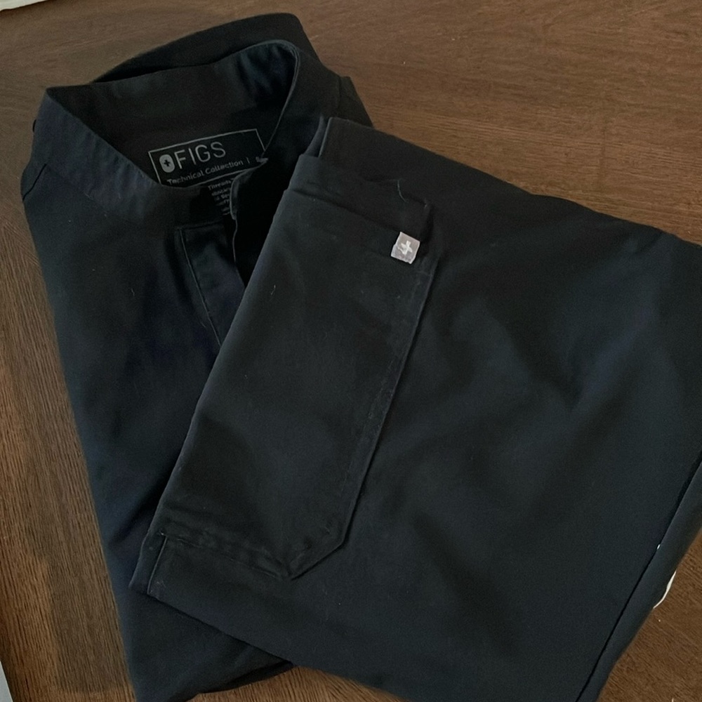 Figs technical collection sets size S
